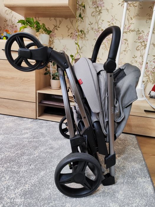 Прогулянкова коляска, прогулка, візочок Carello Victa