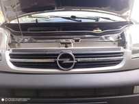 Решітка радіатора, решетка радиатора, улыбка, OPEL VIVARO TRA
