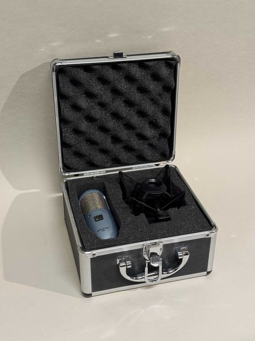 Mikrofon pojemnościowy AKG Perception 200