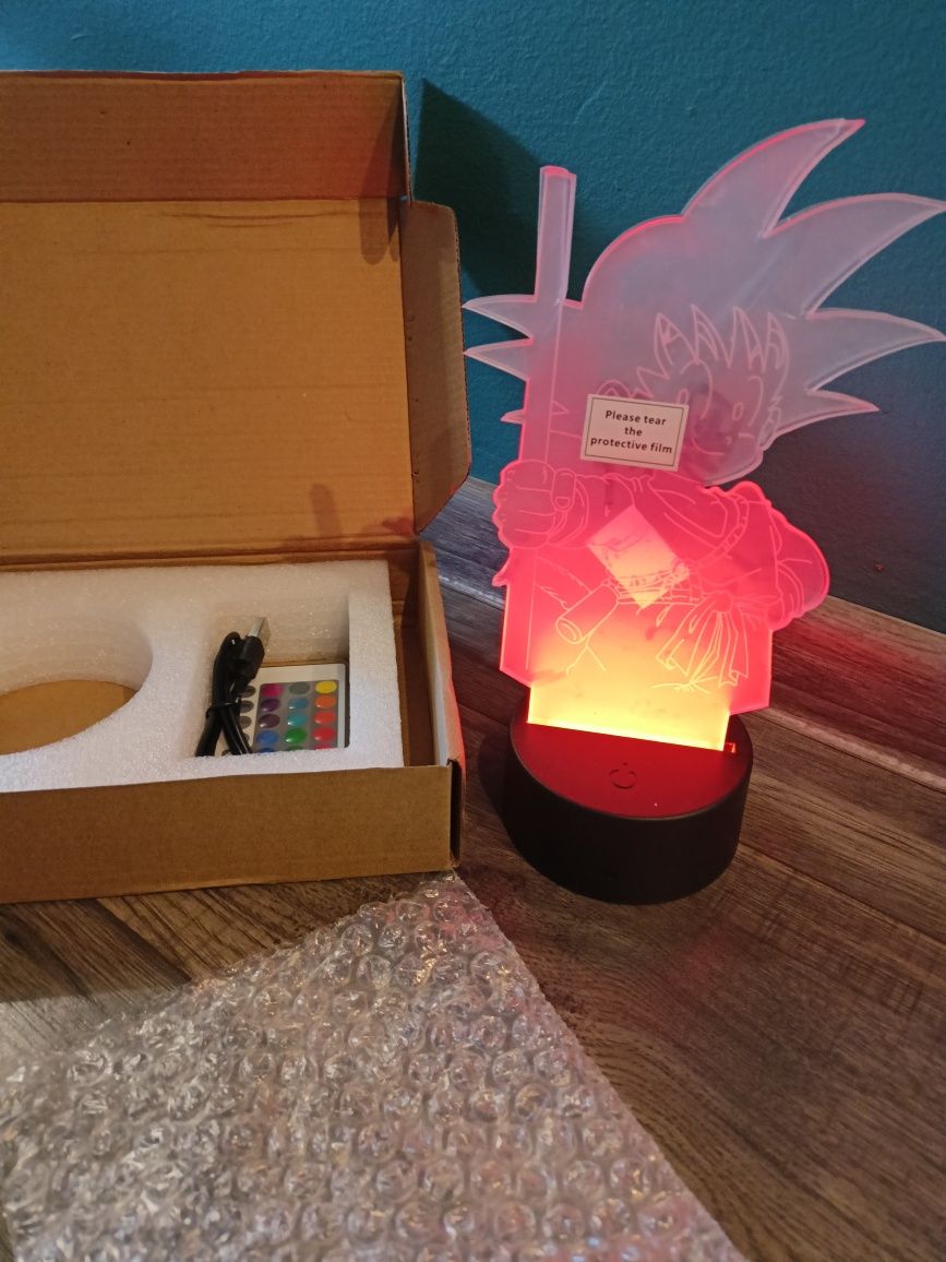 Lampka LED nocna z podstawką Dragon Ball Z figurki Anime Goku prezent