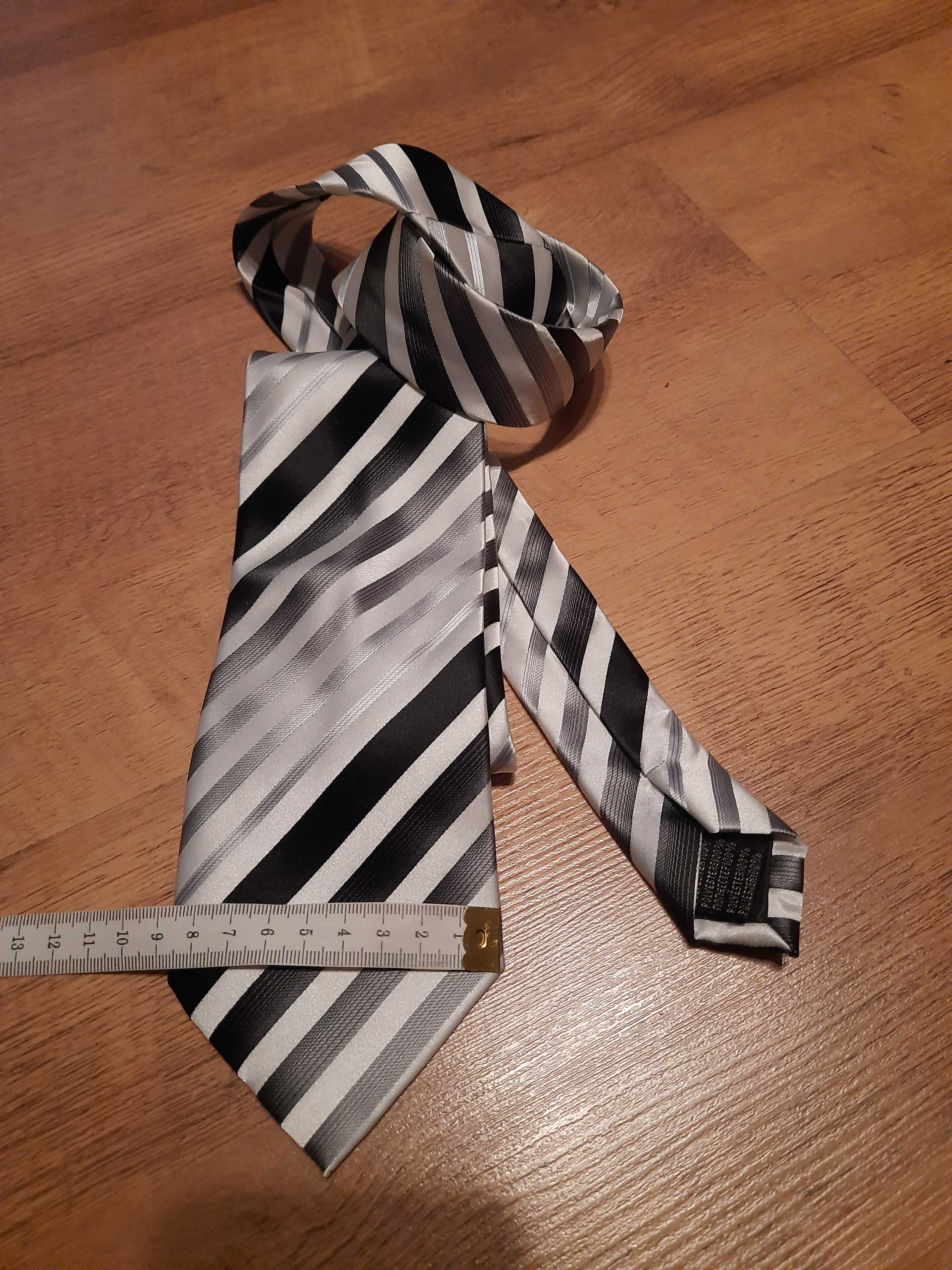 Krawat marki K&D szerokość 9 cm