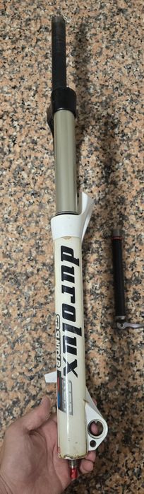 Suspensão SR Suntour Dulolux RCA 180mm