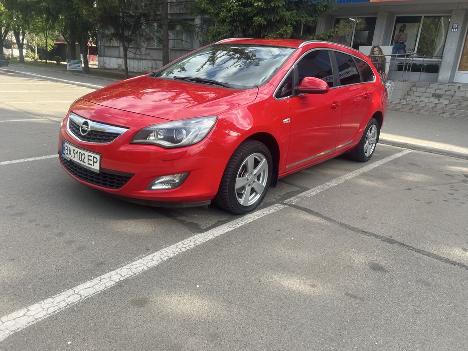 Opel astra J 2010 год 1,4 turbo ГБО