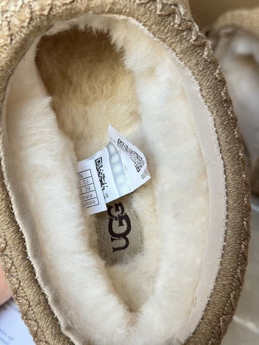 Угги Tazz , Натуральне хутро!! короткі ,натуральний  замш . Ugg , угги