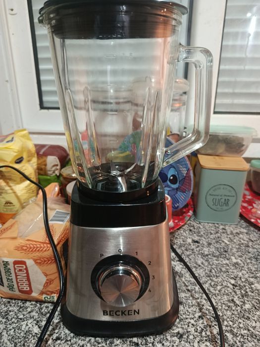 Liquidificador e maquina de café