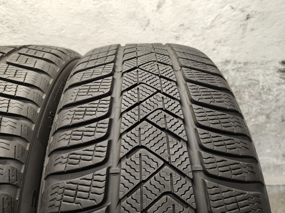 2X 245/45R19 102V XL AO Pirelli Sottozero 3 Winter 7mm 2022 Zimowe