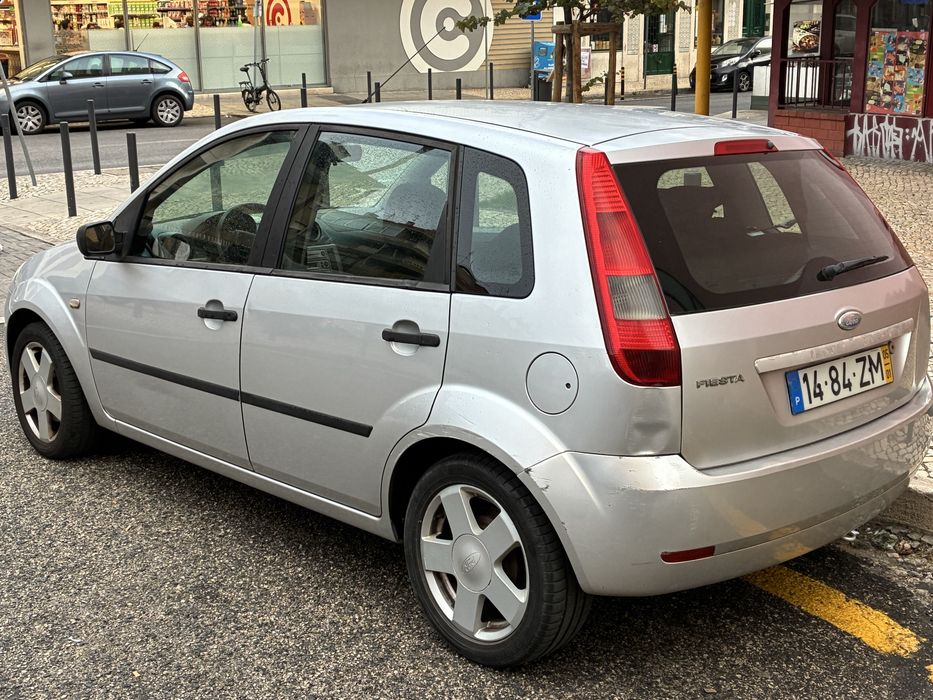 FORD FIESTA 1.2 gasolina