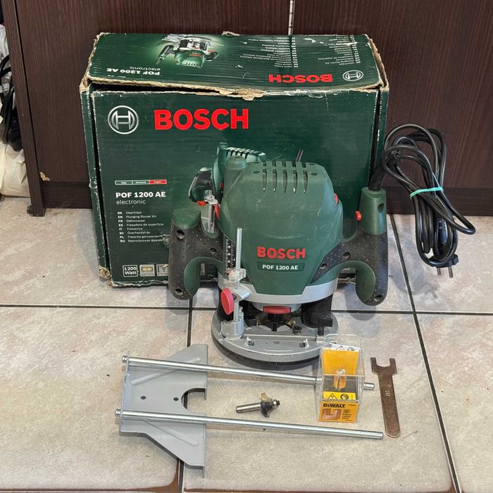 Frezarka górnowrzecionowa Bosch POF 1200 AE
