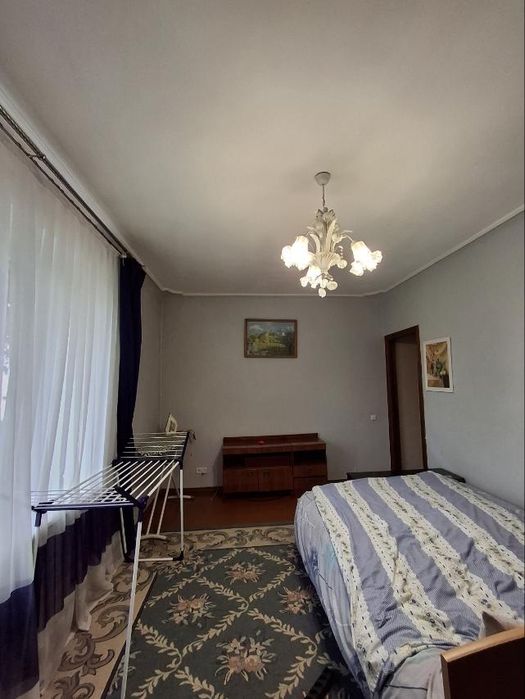 Продам сталінку в Центрі міста/Є-відновлення/Гараж