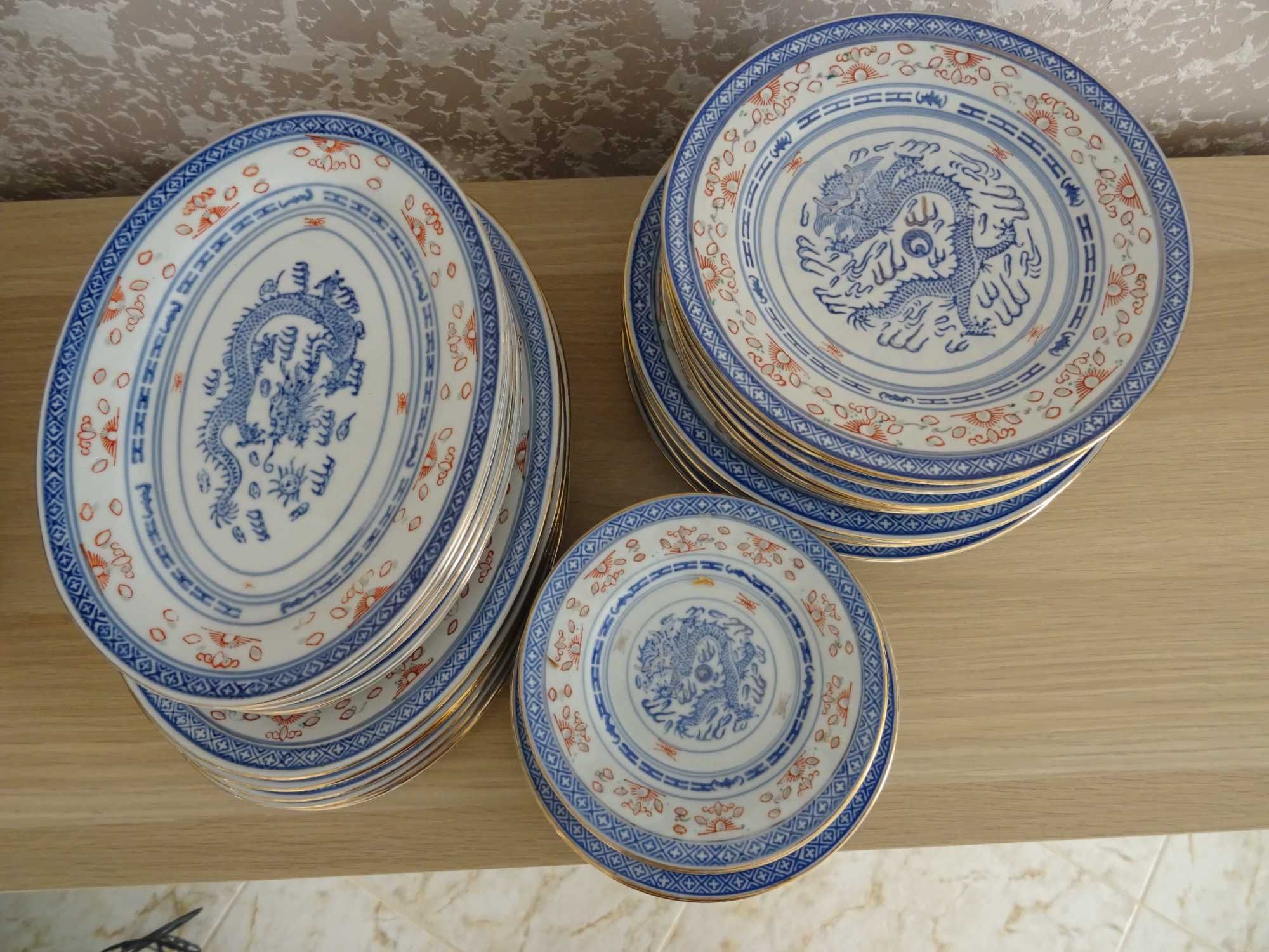 Conjunto de pratos