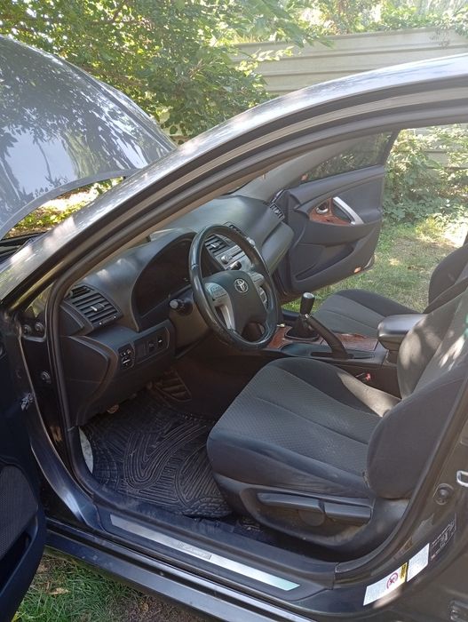 TOYOTA Camry40 продам