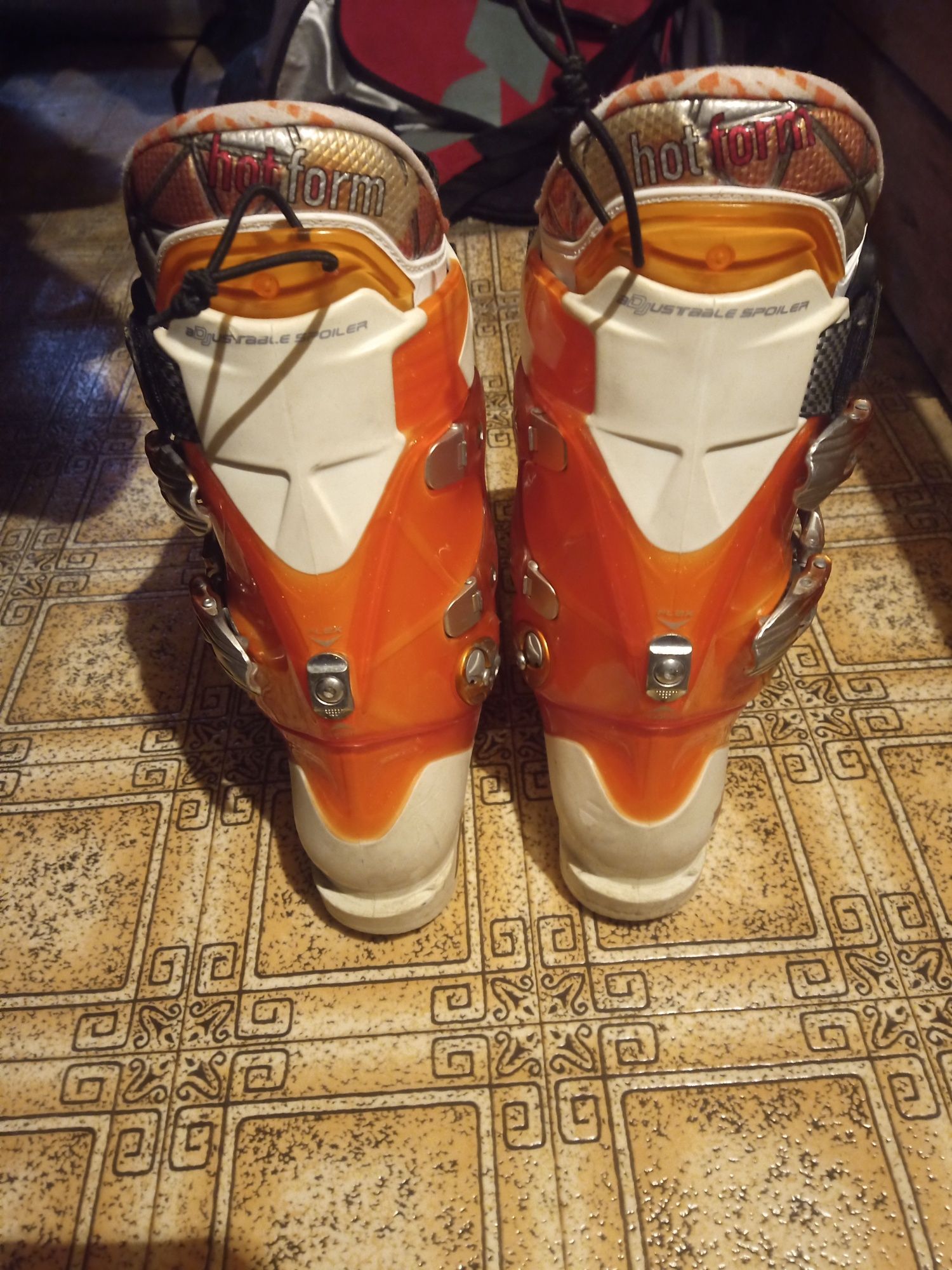 Buty narciarskie  roz 42   technica   Stan bdb