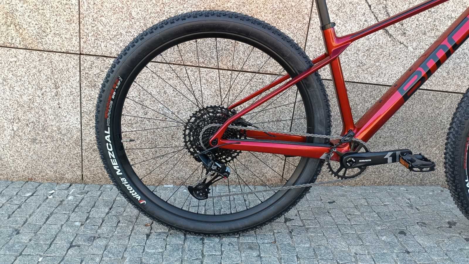 Bicicleta BMC Twostroke 01 FOUR 2023 SEMI-NOVA
