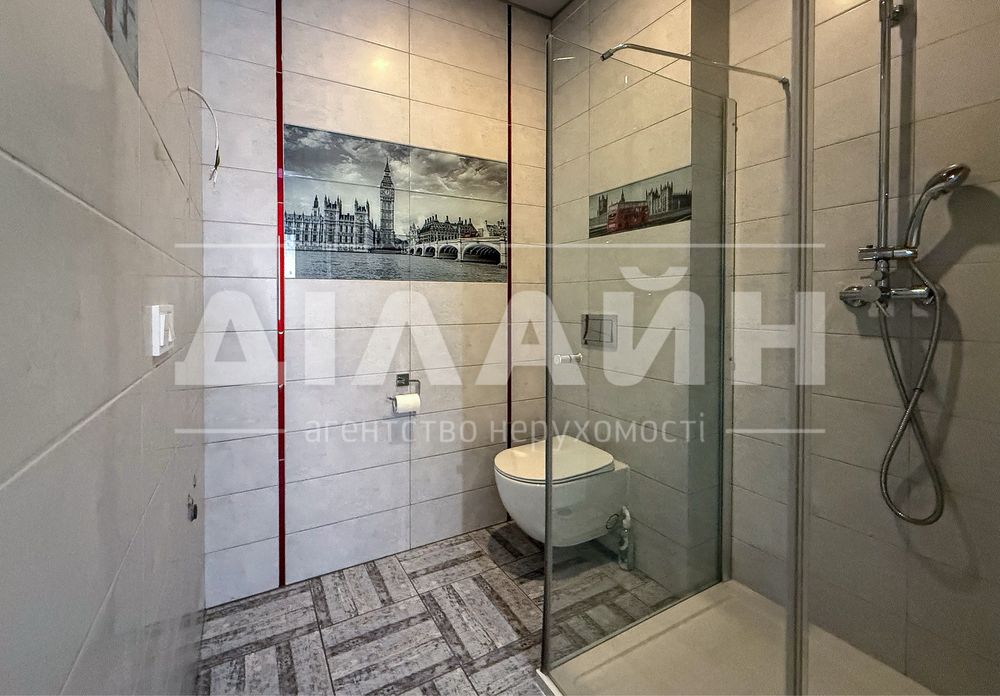 Перша сдача ! Дом Віп рівня у елітному районі