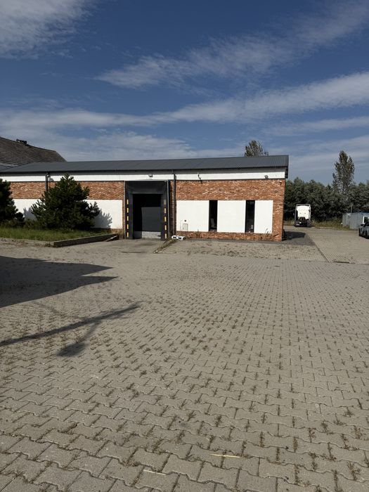 Wynajmę magazyn z placem