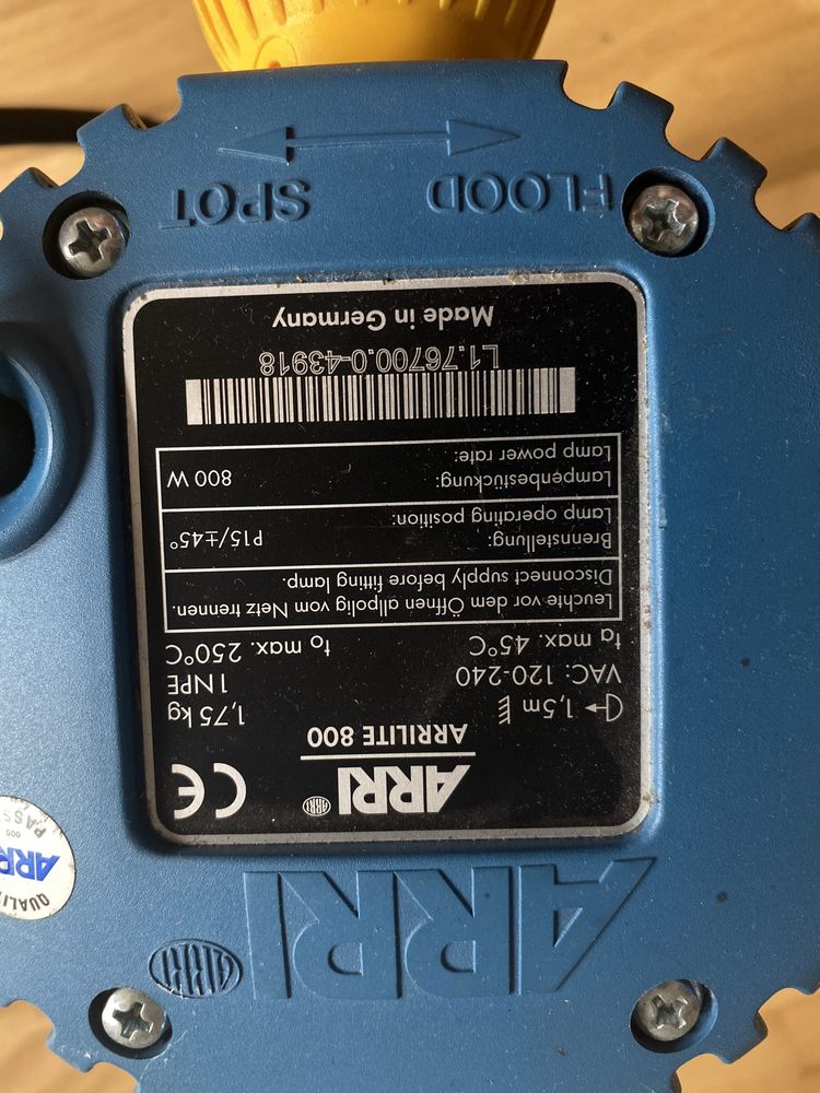 Lampa żarowa ARRI - 880 W