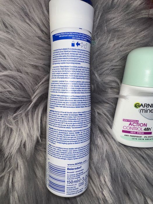 dezydorant antyperspirant Nivea Garnier nowe damskie w kulce spray