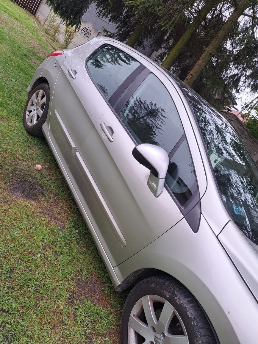 Peugeot 308 1.6 hdi