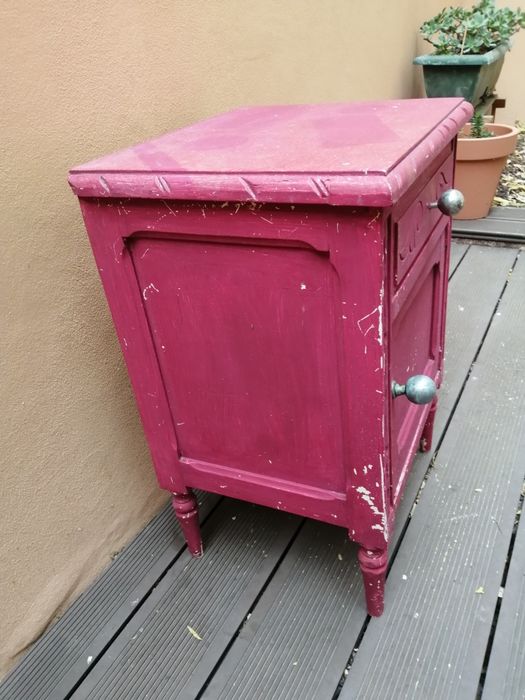 Mesinha de cabeceira antiga (para restauro)  (55 x 37 x 30)