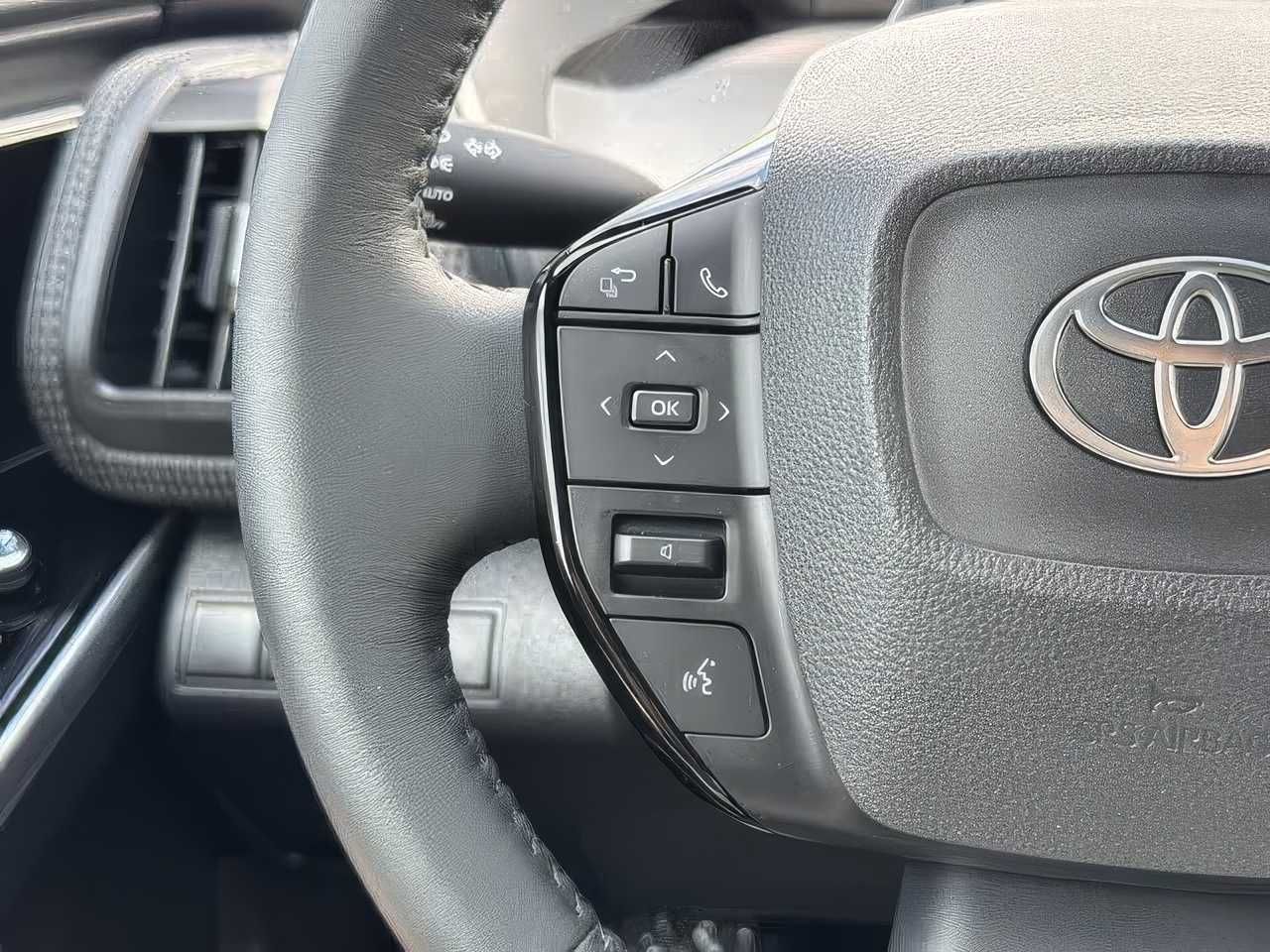 2024 Toyota bZ4X Limited