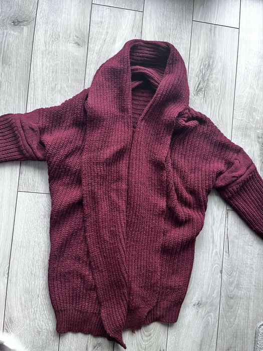 Bordowy sweter cieply gruby