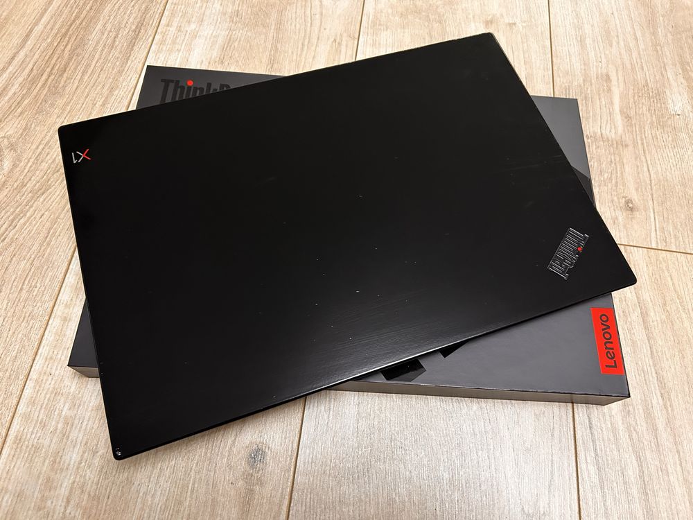 Laptop Lenovo X1 Extreme 4th RTX 4GB 8GB Ram