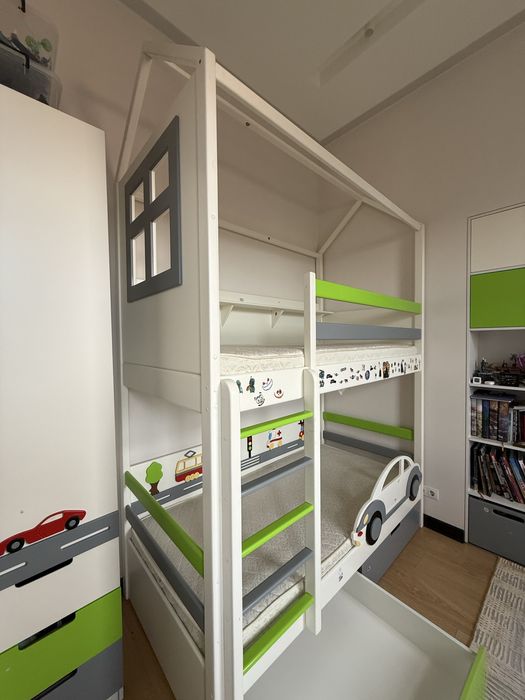 Дитяче ліжко 2-поверхове