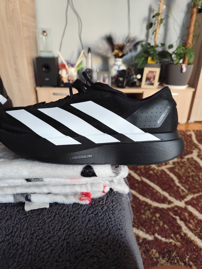 Buty adidas adizero EVO SL