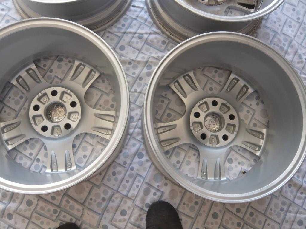 Jantes originais Toyota 6,5x16"