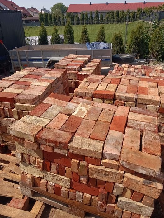 Cegła z rozbiórki