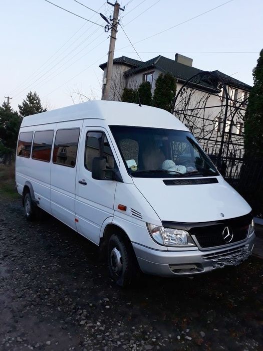 Пасажирські перевезення від 8 до 20 місць.від8гривень.