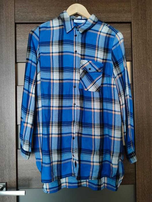 Asymetryczna koszula w kratę