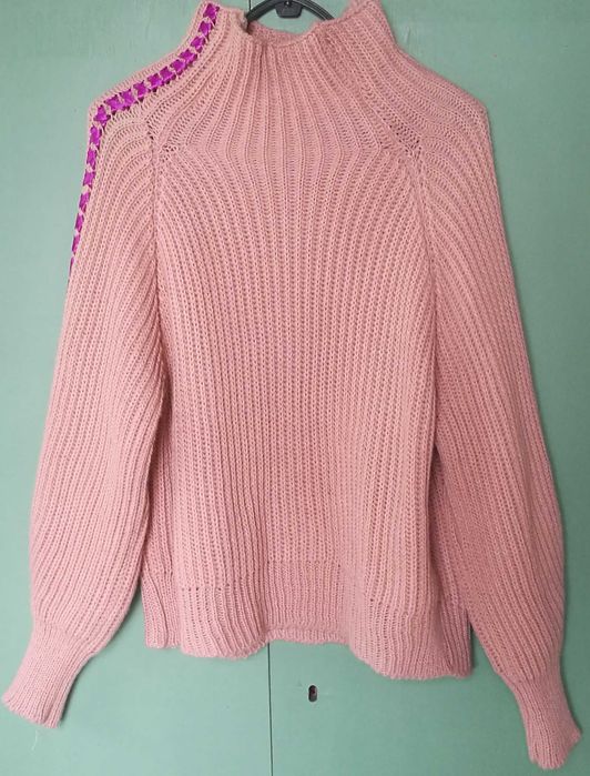Sweter  Nowy pudrowy róż