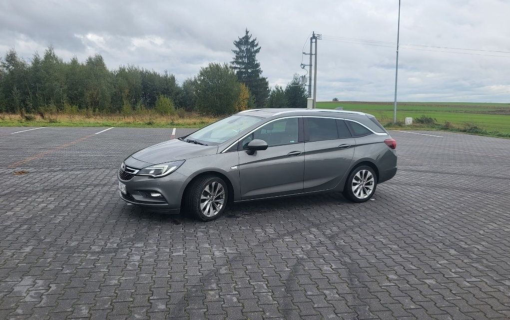 Opel Astra K 2017 1.6 CDTi