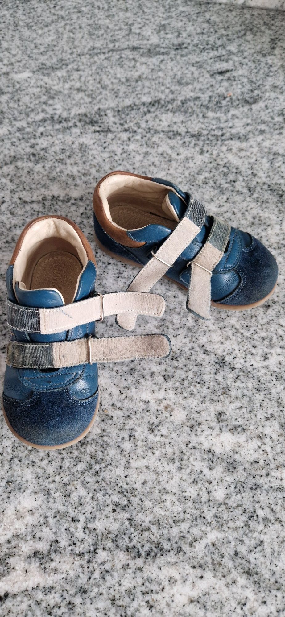 Buty Trzewiki Emel 24