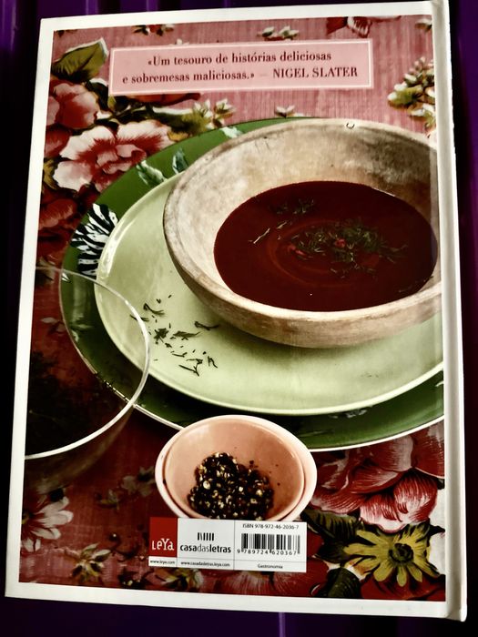 Livro culinária As voluptuosas receitas das Miss Dahl