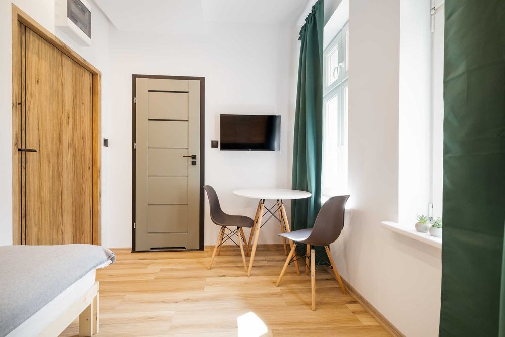 Przytulna kawalerka w Sopocie obok UG