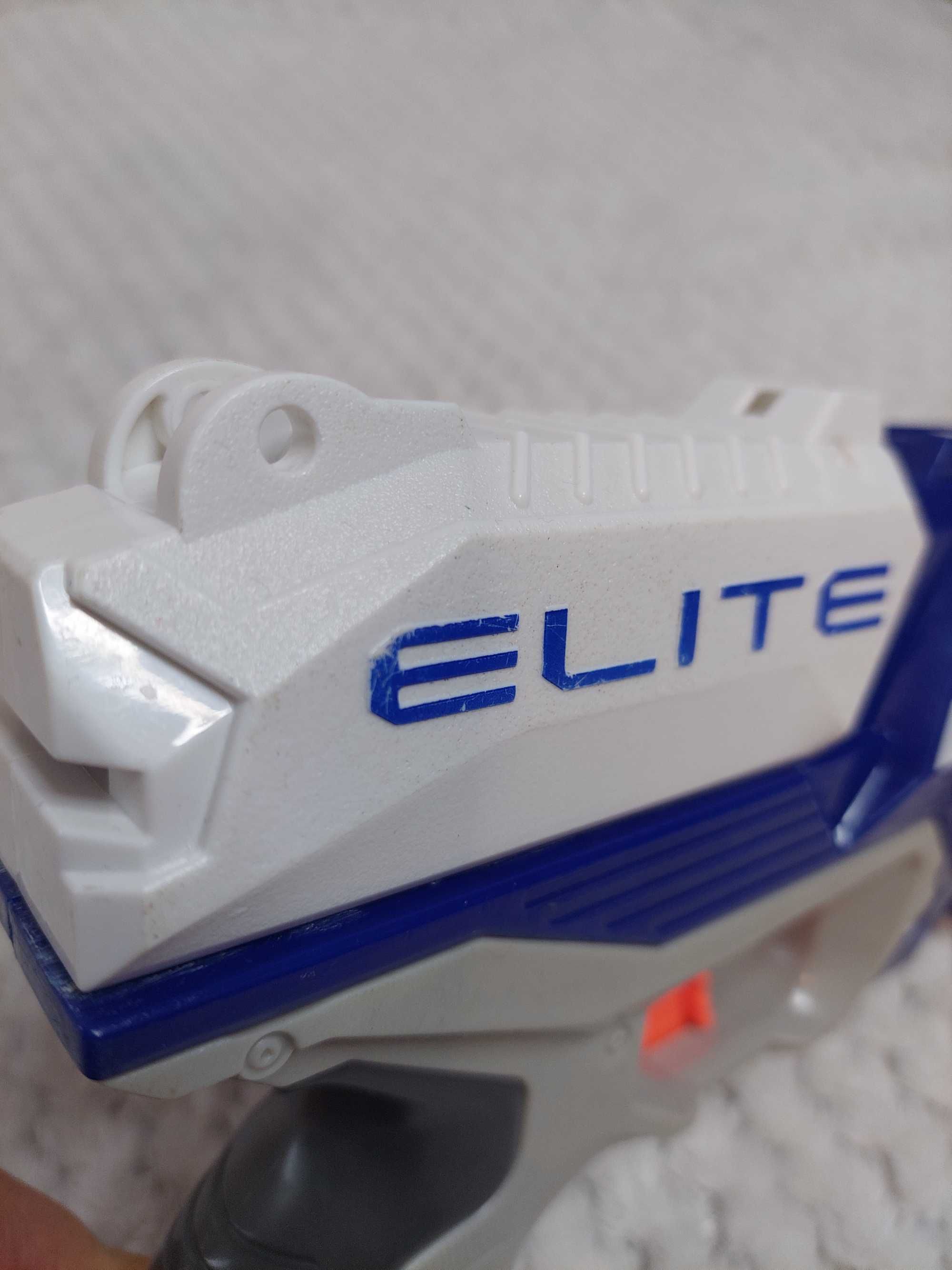 Pistolet wyrzutnia NERF N-Strike Elite Disruptor