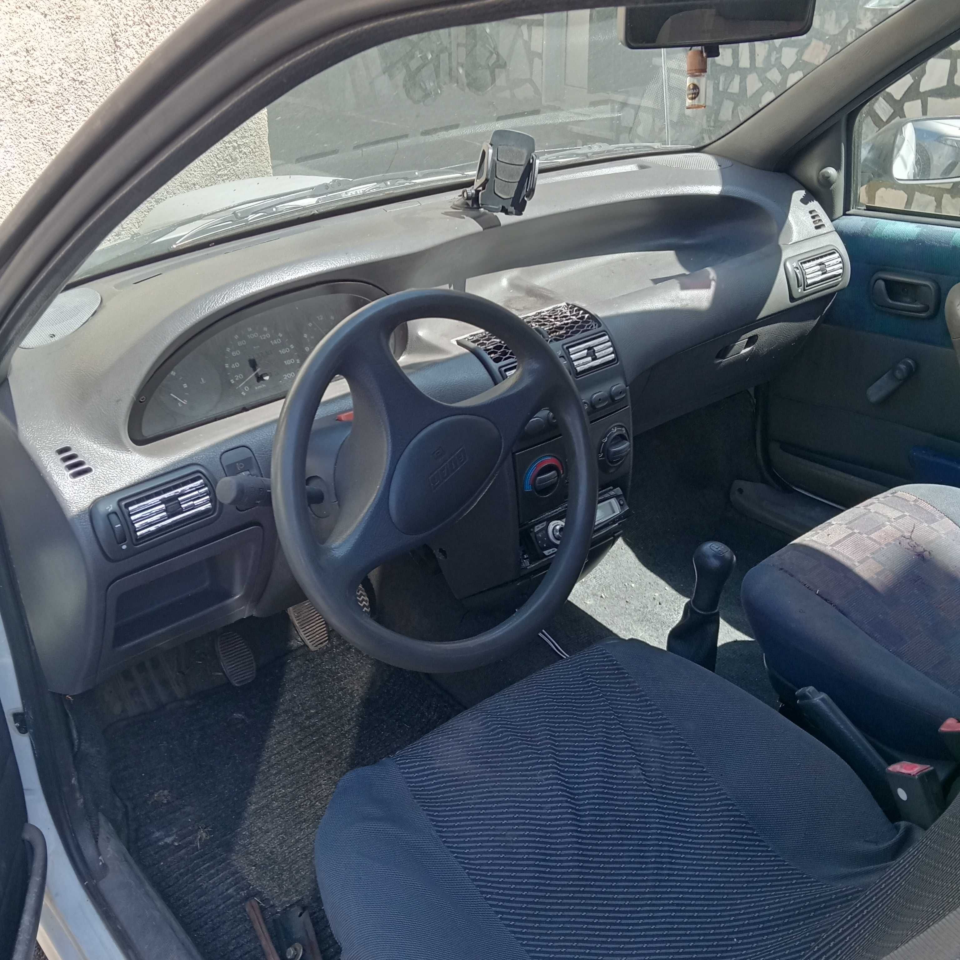 Fiat Punto TD comercial