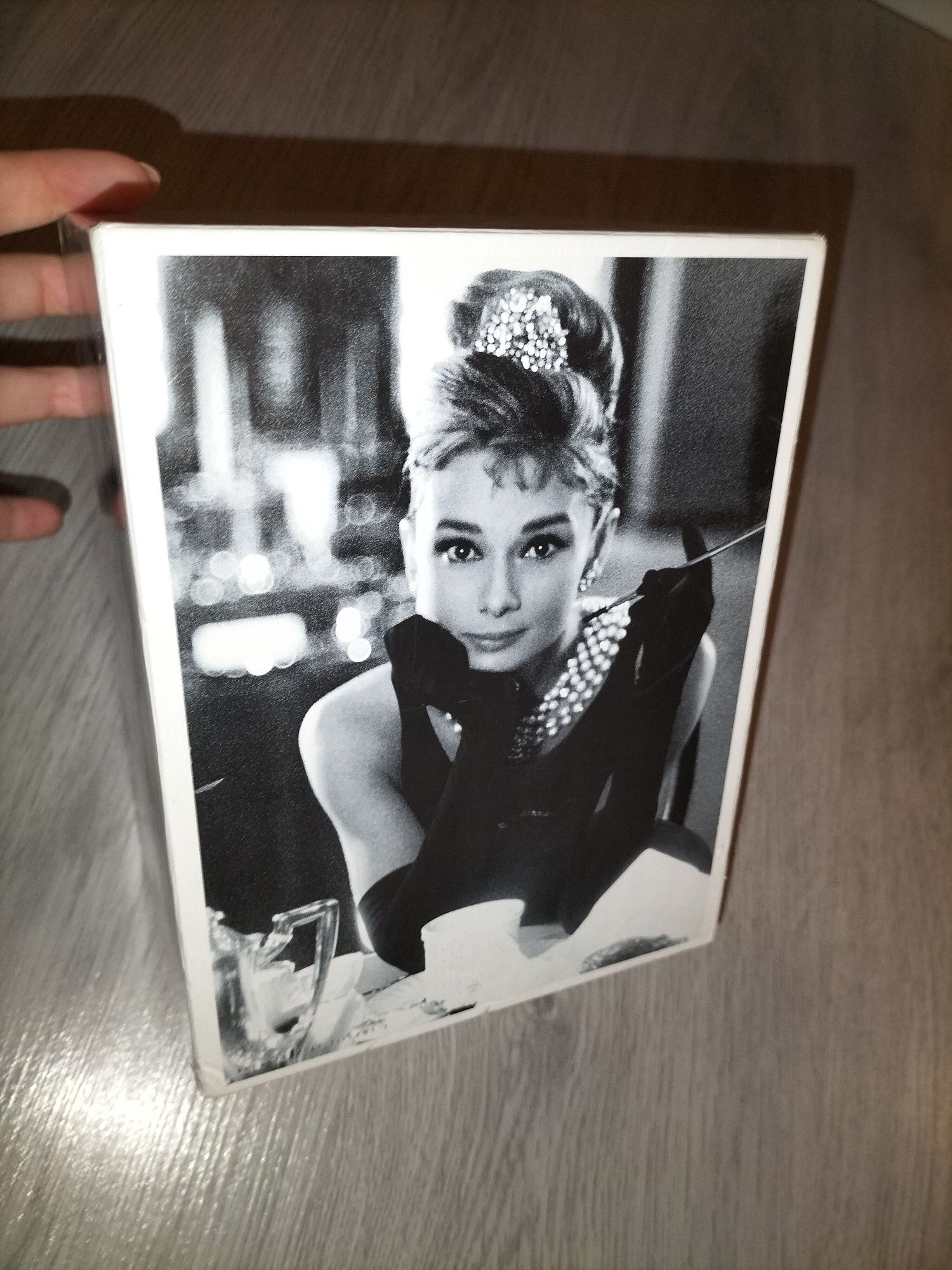 Limitowana kolekcja kaset VHS filmy z Audrey Hepburn retro vintage