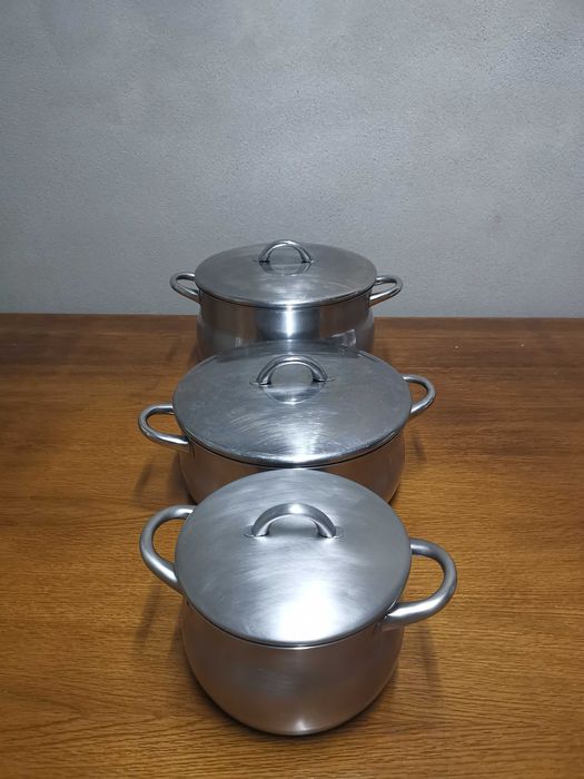 3 Panelas INOX marca Silampos