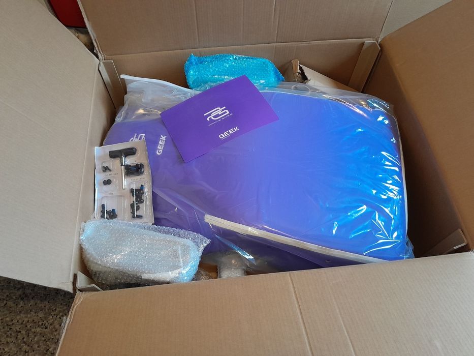 Крісло для геймерів Proove Gaming Geek White/Purple