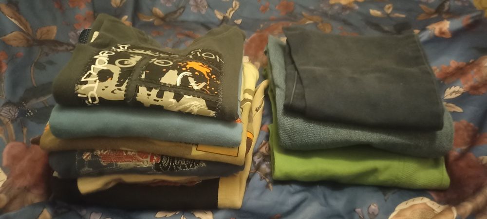 Paka ubrań 110 dla chłopaka