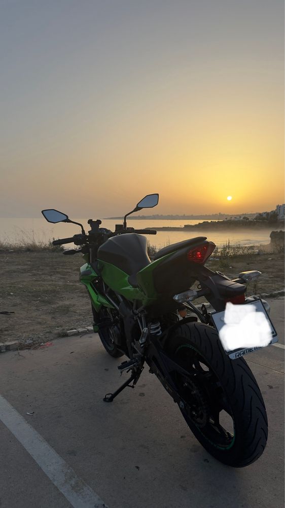 Kawasaki z 250 sl