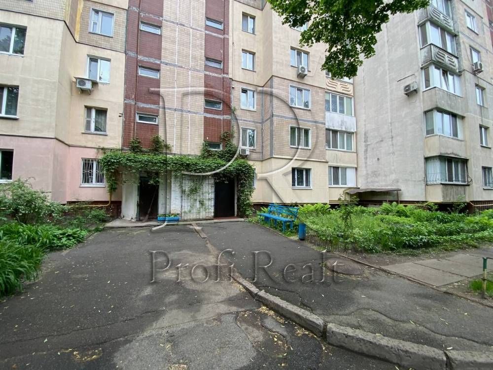 Продаж 3к кв  пр.Правди/Європейського союзу 33 / Виноградар