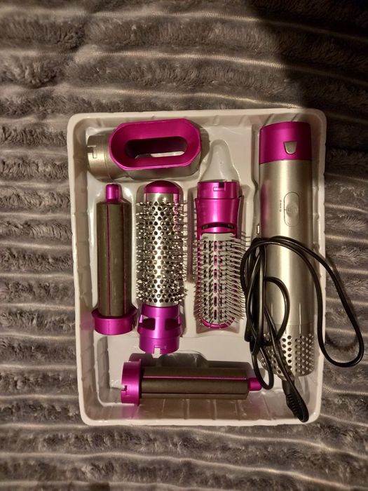 Фен-стайлер  Дайсон