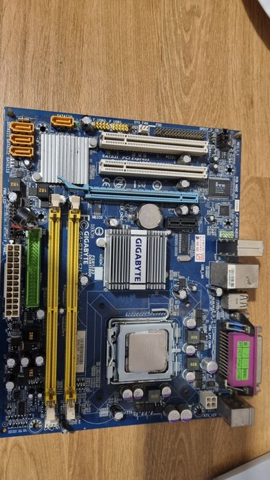 Pamięć ram do PC 2x2 GB DDR2