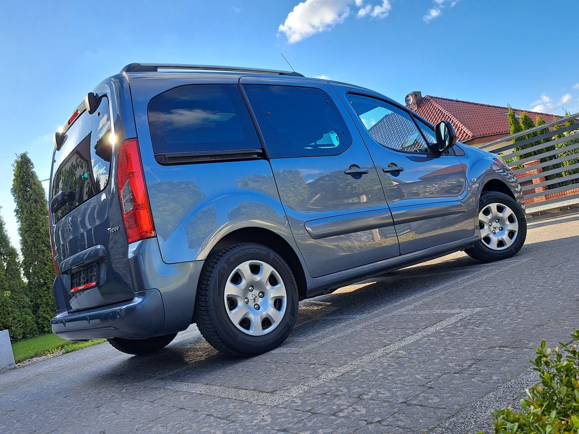 ŚLICZNY Peugeot Partner tylko 155tys.km 1,6HDi Panorama...