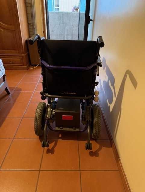 Cadeira de rodas elétrica