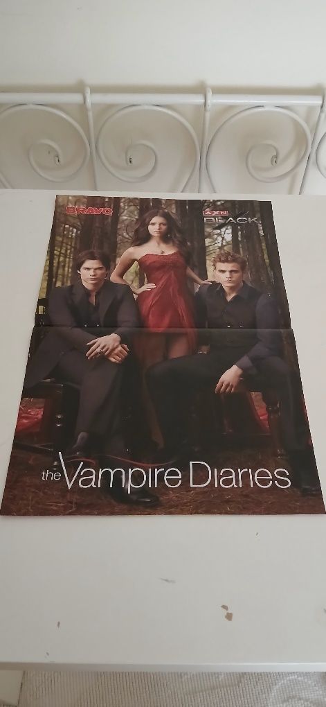 Poster The Vampire Diaries, novo